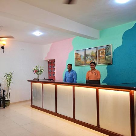 Colonia Santa Maria Hotel Baga Exterior photo